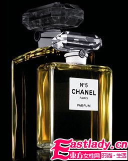 专家教你辨别Chanel5号香水真伪,by www.eastlady.cn