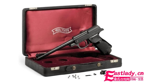 007電影中沃爾特氣手槍拍出預估15倍高價