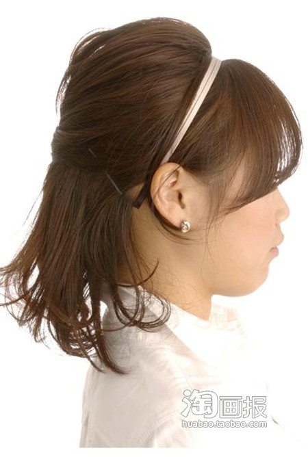 超可爱宽发带的DIY发型
