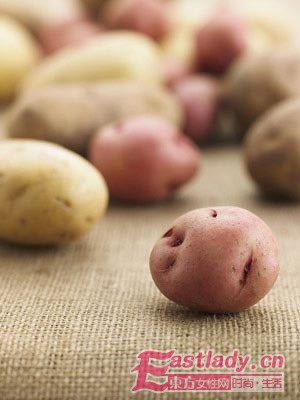 土豆的美容护肤功效 控油消除黑眼圈