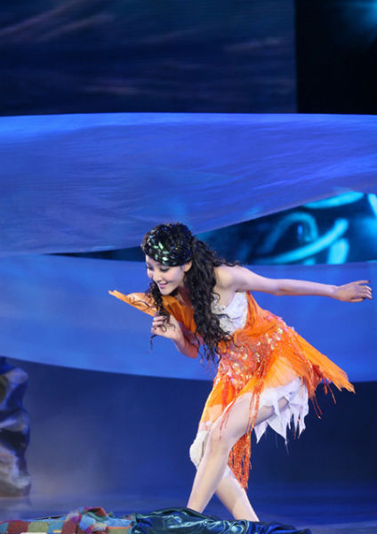湖南卫视《舞动奇迹》第七场 刘雨欣、许家杰舞蹈《海的女儿》赢得开门红
