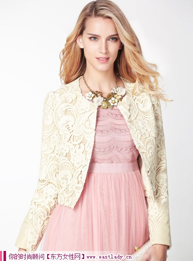 绣花蕾丝气质百搭秋装小外套 让你的甜美气息时刻笼罩