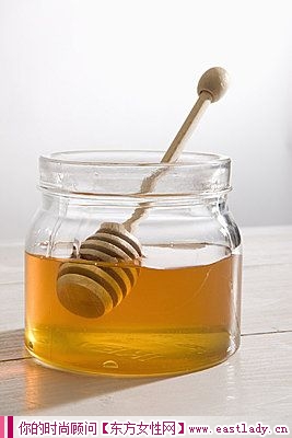 蜂蜜美容养颜佳品 防治粉刺减少皱纹