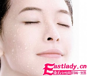 自制保湿面膜解决肌肤缺水问题