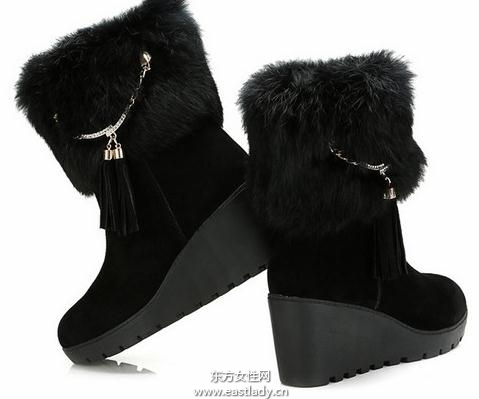 2012新款雪地靴爱美女士冬季必备单品