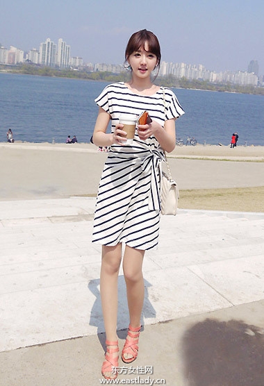 2013年6月25日中国内地街拍 短裙短裤MM最爱