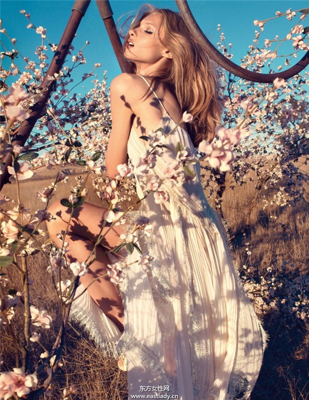 Blumarine 2013春夏服装系列广告大片