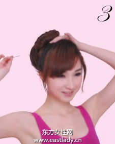 韩式花苞头发型设计透露女性酷感味道