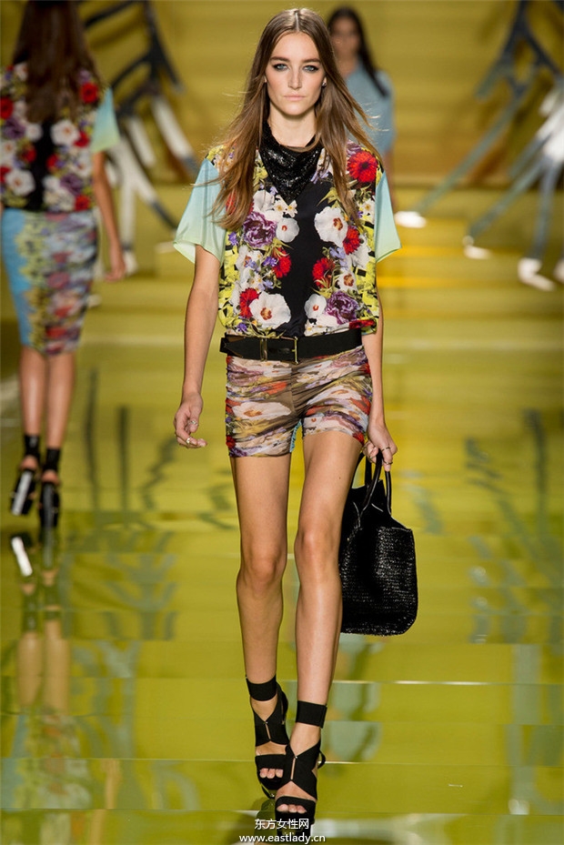 Versace（范思哲）2014春夏米兰时装周服装秀