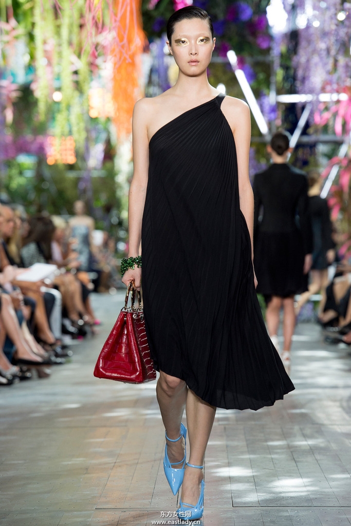 Christina Dior（克里斯汀·迪奥）2014春夏流行服饰时尚大片
