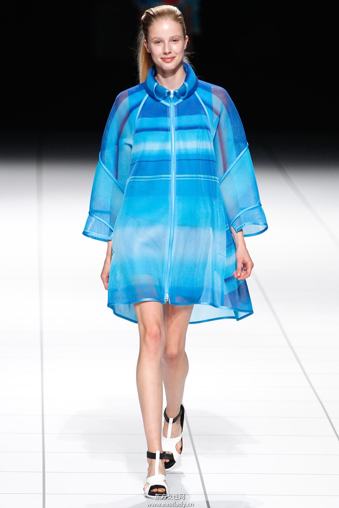 Issey Miyake(三宅一生)2014春夏流行服饰时尚大片