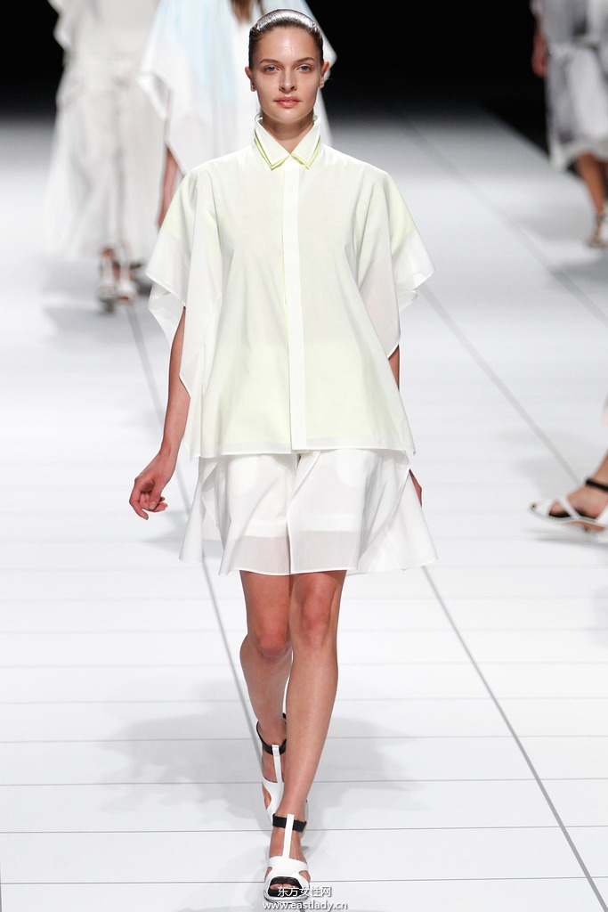 Issey Miyake(三宅一生)2014春夏流行服饰时尚大片