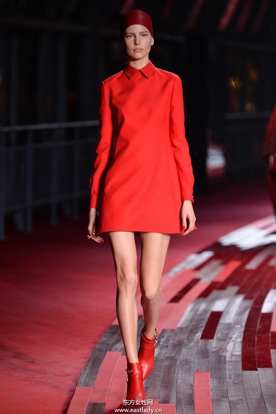 Valentino 2014女装系列演绎红色风