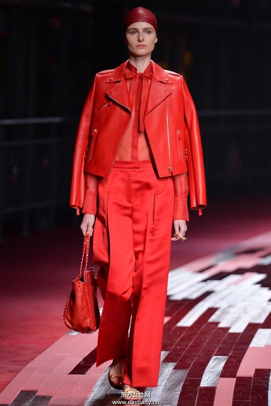 Valentino 2014女装系列演绎红色风