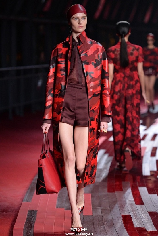 Valentino 2014女装系列演绎红色风