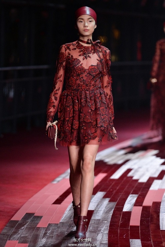 Valentino 2014女装系列演绎红色风