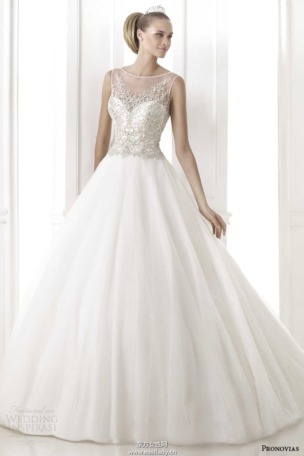 Pronovias 2015新款婚纱礼服系列欣赏