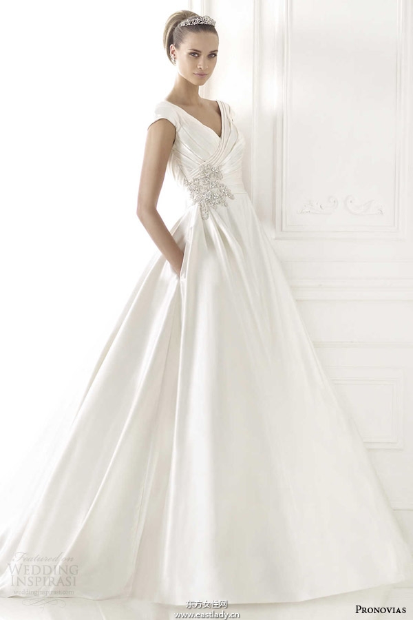 Pronovias 2015新款婚纱礼服系列欣赏