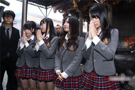日本女子团体HKT48