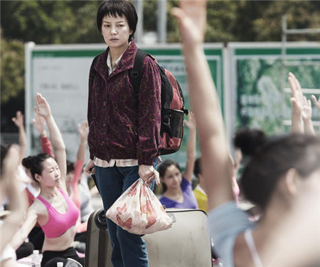《亲爱的》赵薇零痕迹诠释农村妈妈