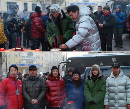 袁文康携神秘女友出征威尼斯