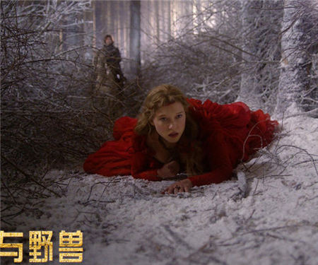 《美女与野兽》蕾雅惊艳文森粗犷