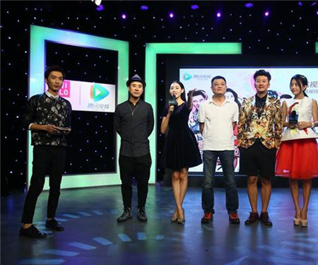 《怪咖啡》上线 秦汉擂挑战奇葩导演董诗句