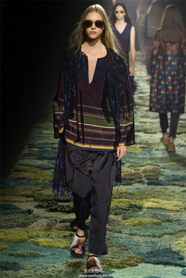 Dries Van Noten 2015春夏女装流行发布