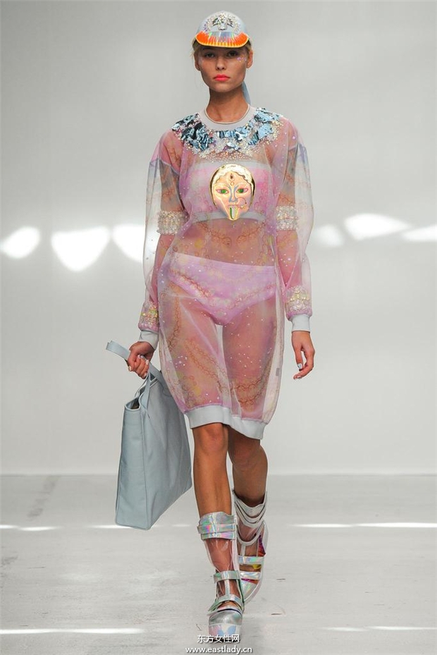 Manish Arora 2015春夏女装流行发布