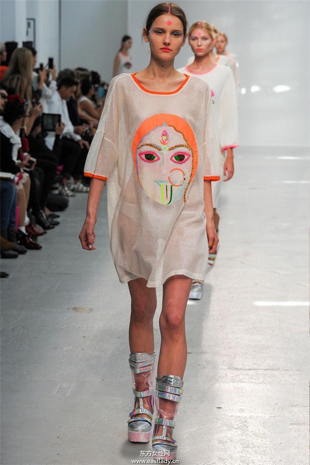 Manish Arora 2015春夏女装流行发布