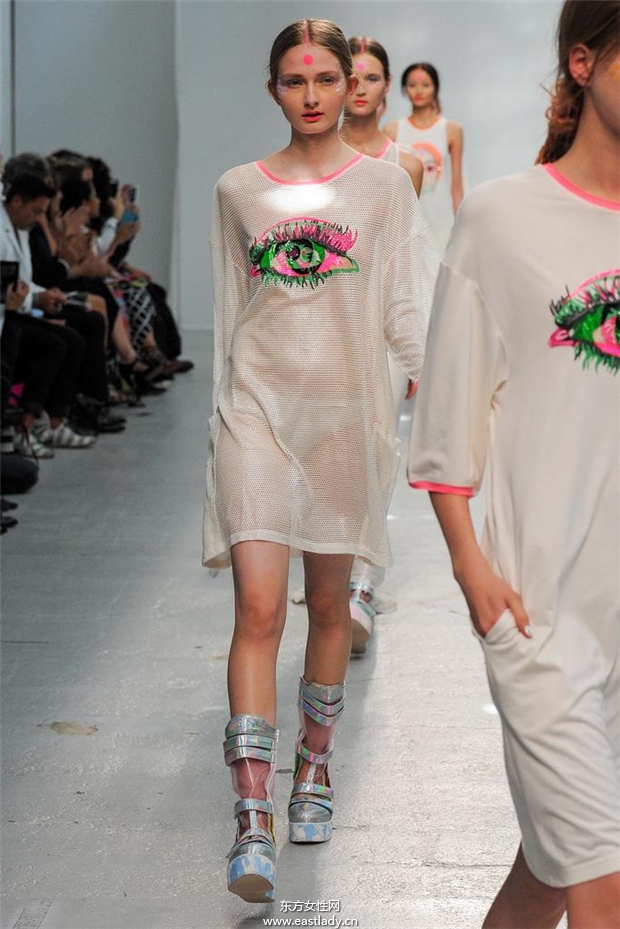 Manish Arora 2015春夏女装流行发布