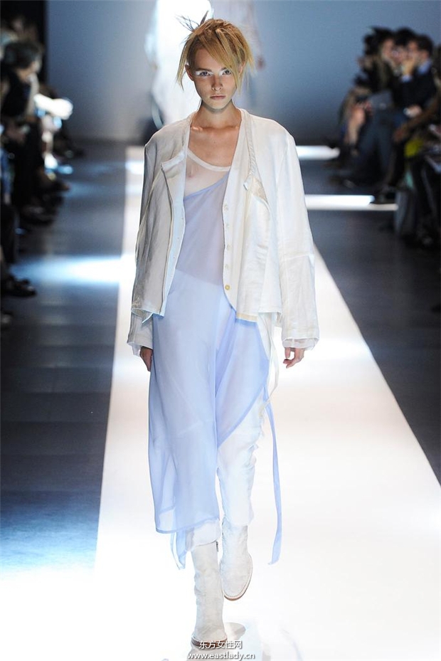 Ann Demeulemeester 2015春夏女装流行发布