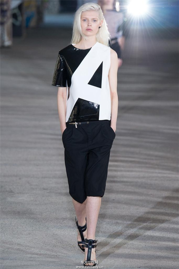 Anthony Vaccarello 2015春夏女装流行发布