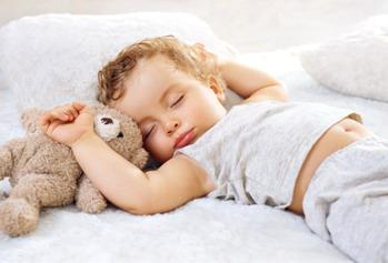 7個哄寶寶睡覺的錯誤認識