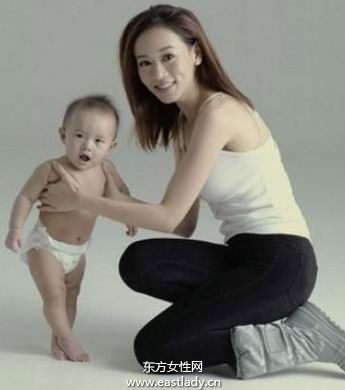 明星为爱未婚生子还是落得婚姻失败