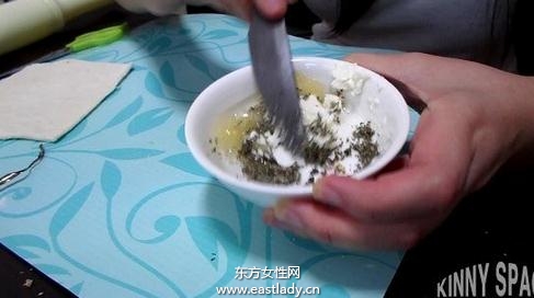  超赞！小小吐司做出肥美烤虾状！