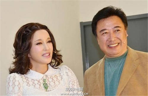 一笑眠恩仇 离婚26年重逢 前夫一句话惹哭刘晓庆