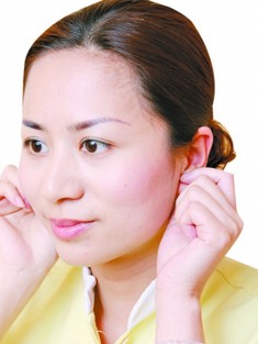 传统保健,常搓拉弹耳部的功效与作用介绍