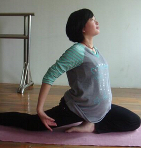 孕妇瑜伽,适合孕妇妈咪的“四式”瑜伽