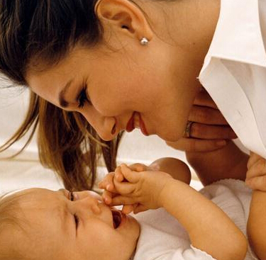 如何催乳,刺激耳穴轻松助年轻妈妈催乳