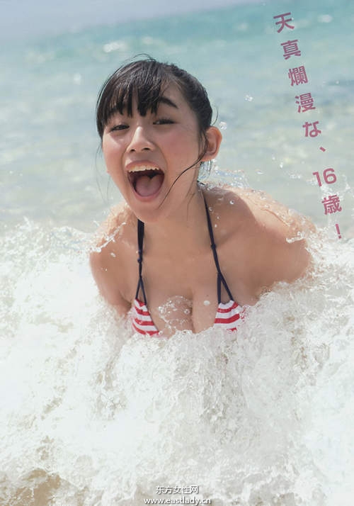 浅川梨奈个人写真图片