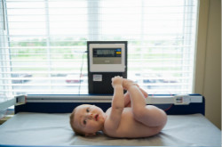 11个月宝宝发育指标是多少 如何掌握宝宝发育