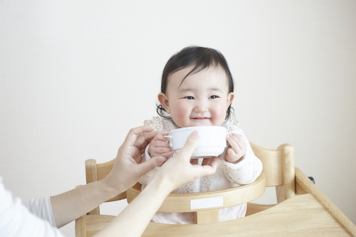 婴儿多大可以添加辅食