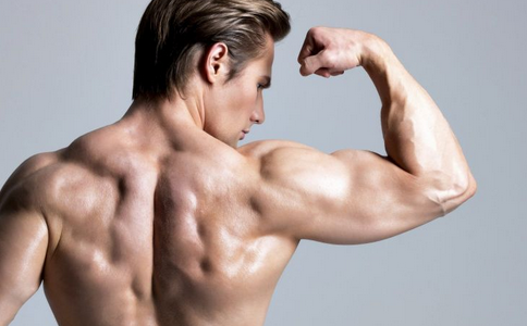 肱三頭肌鍛煉方法，助你成為肌肉男
