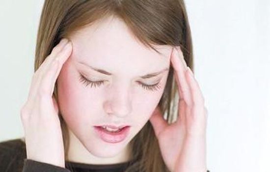 耳朵痛什么原因 中耳炎的常见症状及预防技巧