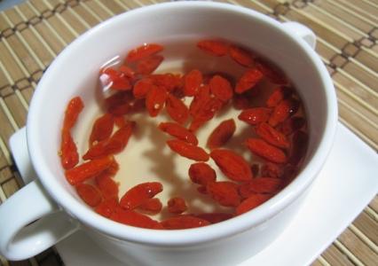 枸杞子的食用方法 正确的吃法才有效的吸收它的作用