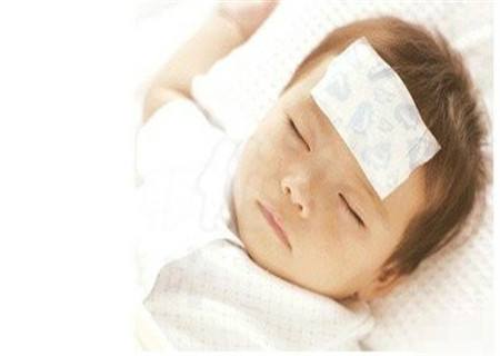 如何退烧 宝宝持续低烧不要心慌 科学地退烧不伤身