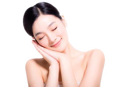 脸上有色斑怎么回事