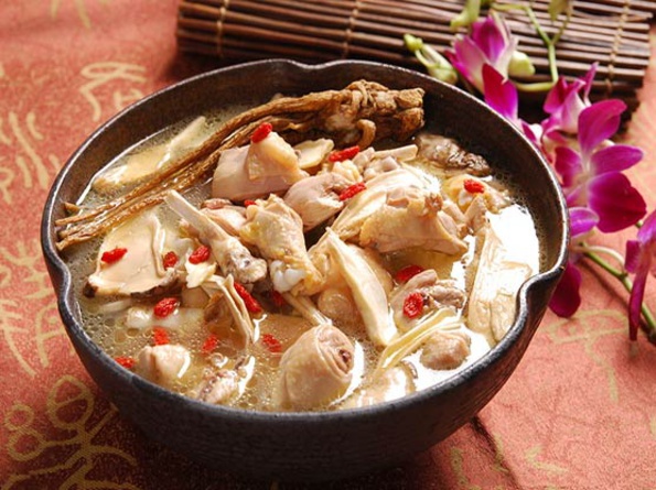 药膳养生 食物与药材完美结合的养生方法