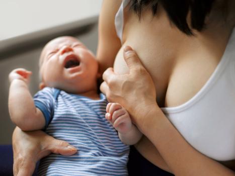 哺乳期能染发吗 哺乳期染发会对宝宝和自己造成伤害